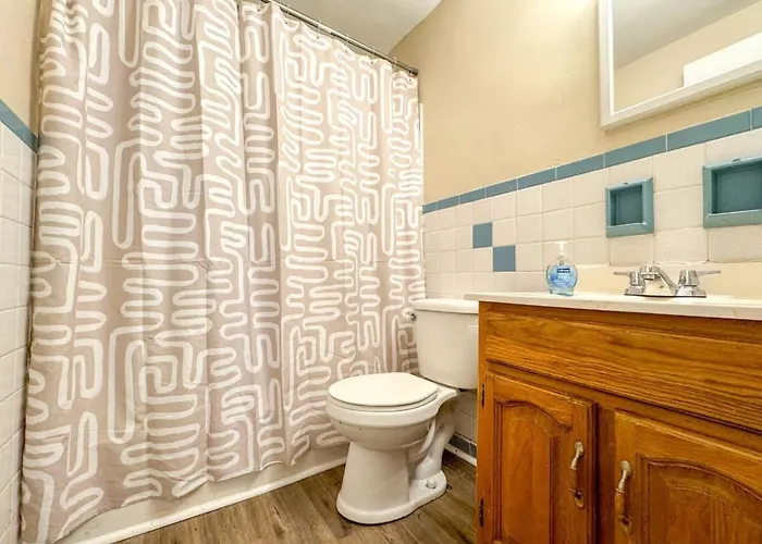 Charming 2 Bedrooms With Sofa Bed And Wifi Apartment