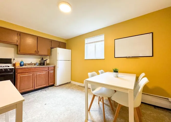 Charming 2 Bedrooms With Sofa Bed And Wifi Apartment *
